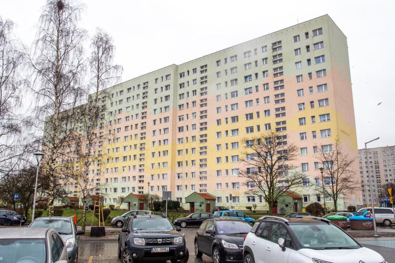 Al-Dom Apartamenty Szary Bursztyn 코워브제크 외부 사진